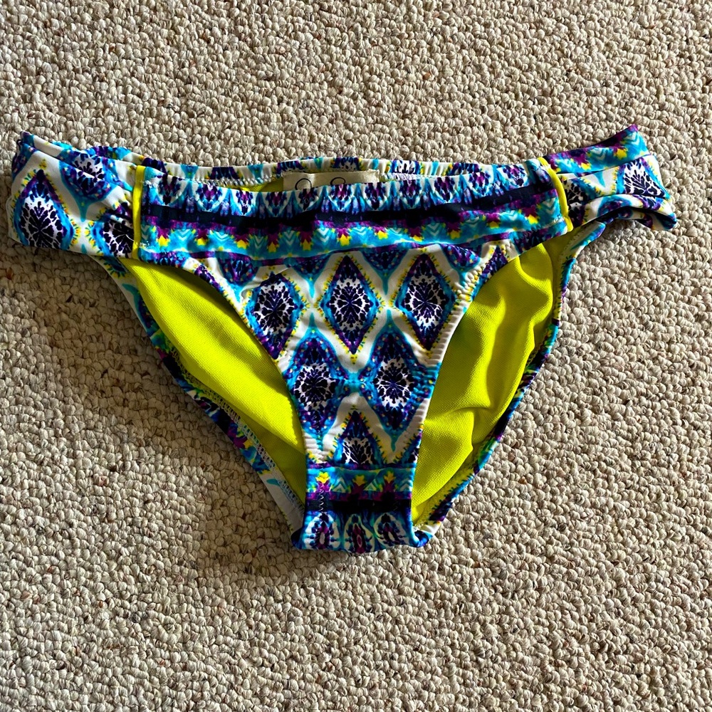 bikini bottoms